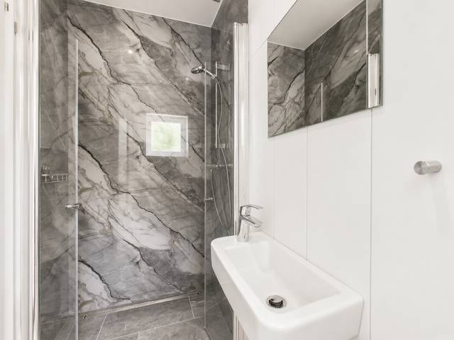Modernes Badezimmer – Ferienwohnung Wörthersee